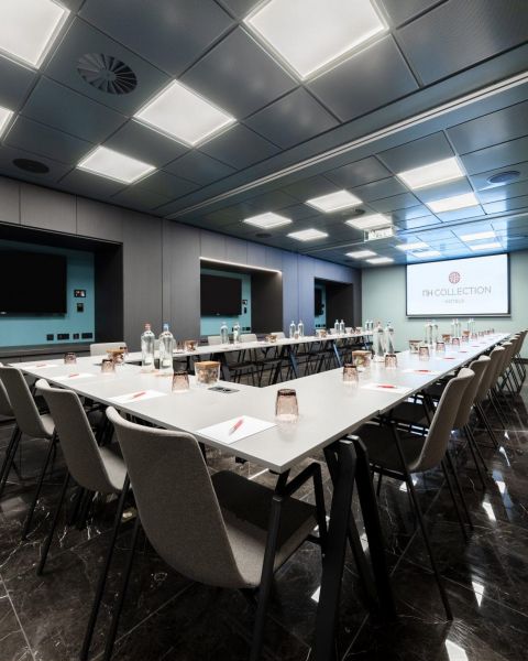 NH collection antwerp centre MR board min