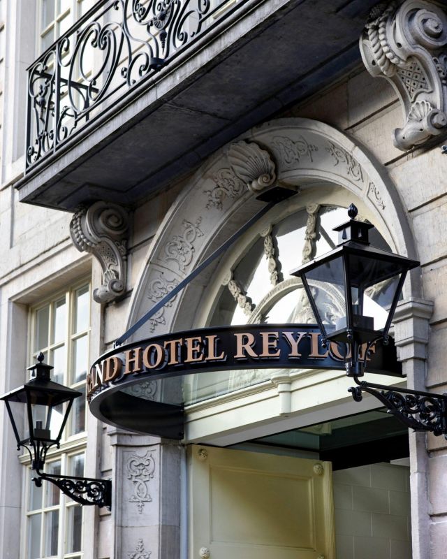 Pillows Grand Hotel Reylof Gent Building 05