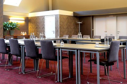 Hotel Stiemerheide in Genk zakelijk Masereel III corr