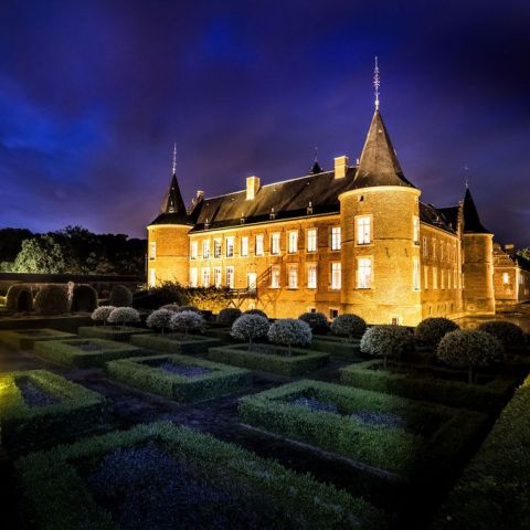 Alden biesen by night 3